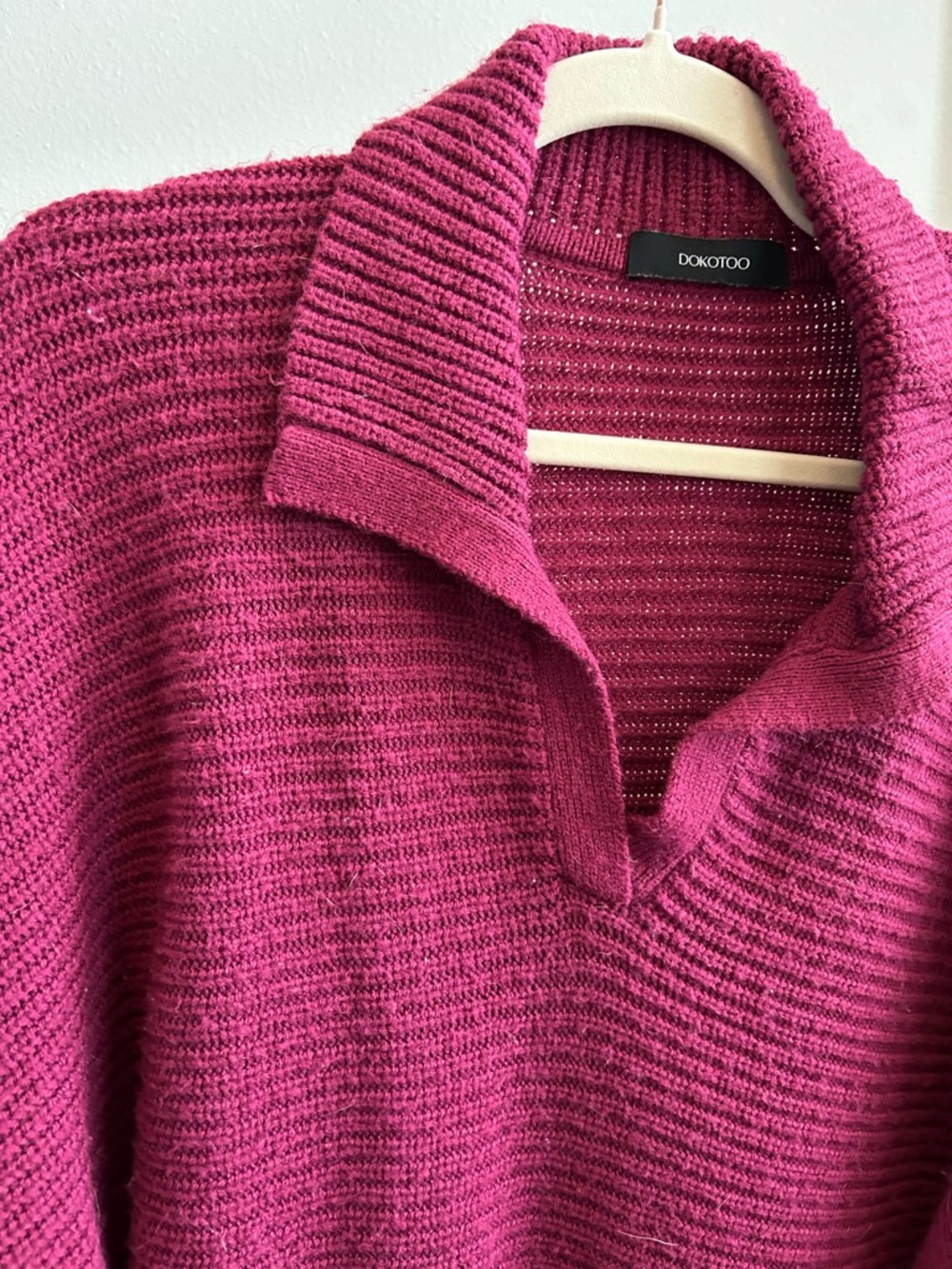 Pink Collared Sweater - Picture 3 of 3